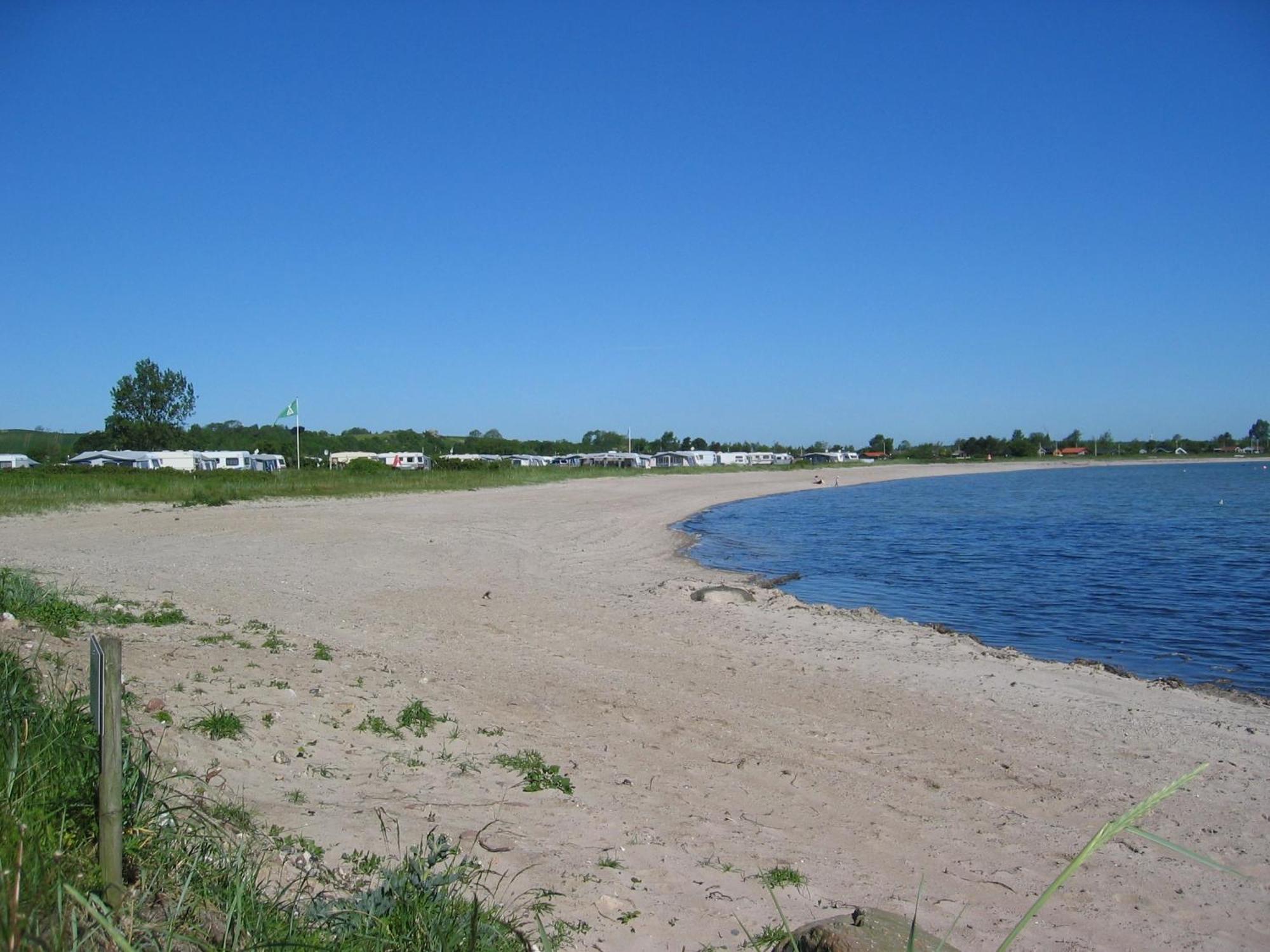 Vikaer Strand Camping & Cottages Diernæs Extérieur photo