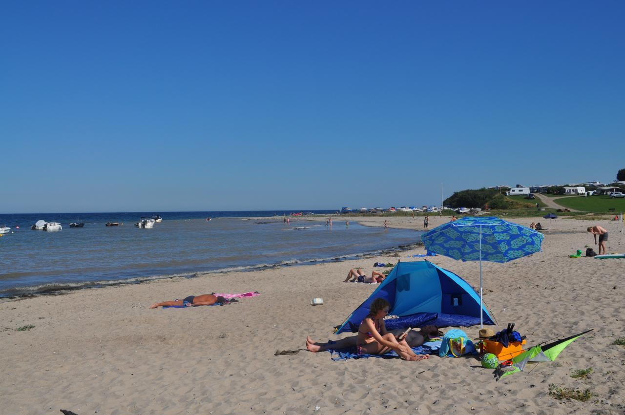 Vikaer Strand Camping & Cottages Diernæs Extérieur photo